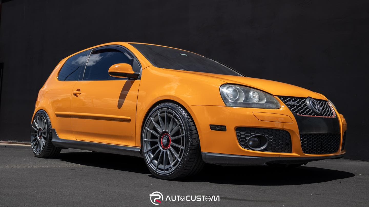 Volkswagen GTI with 19" GM Sport Rims Carolina