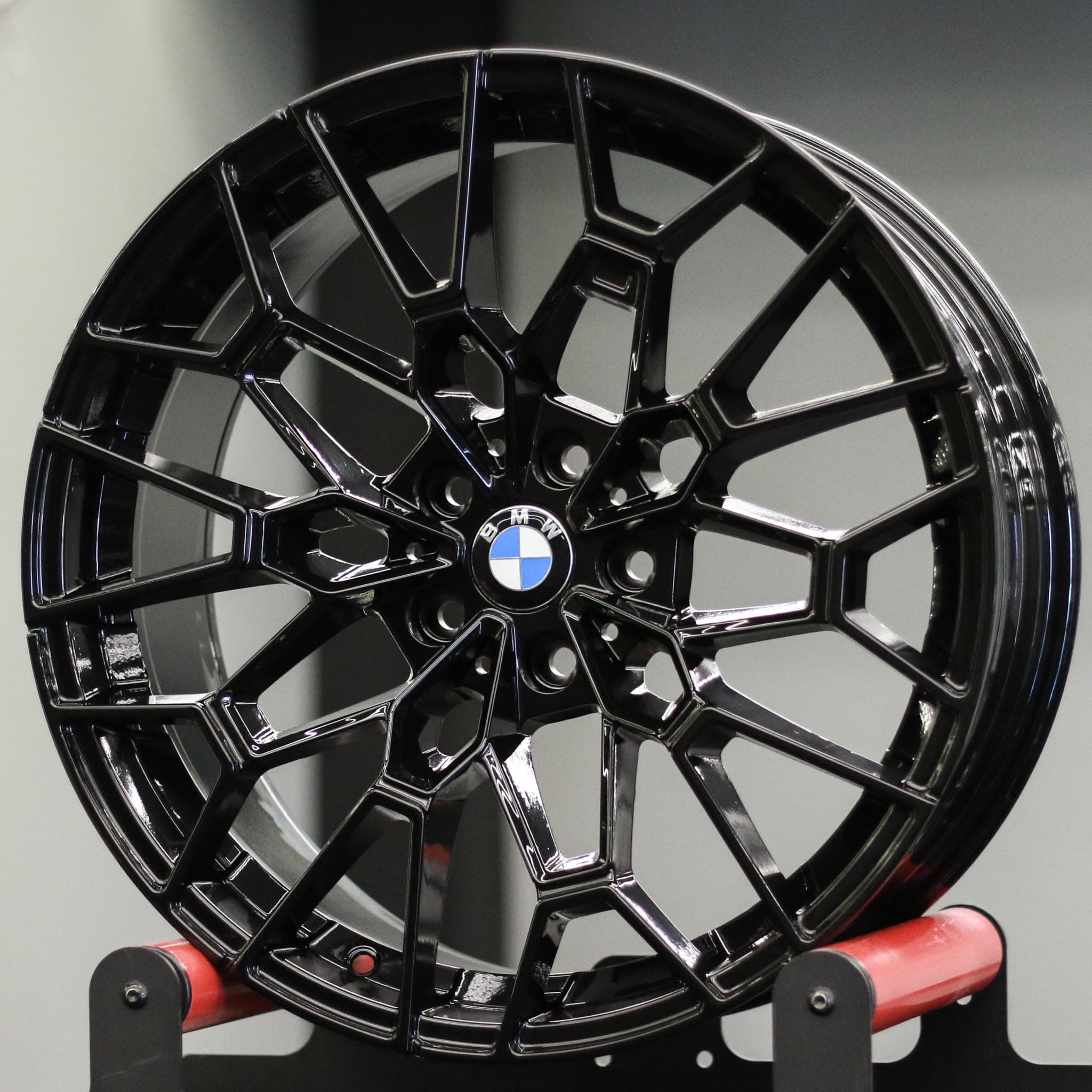 W717 BMW 19" 5X112
