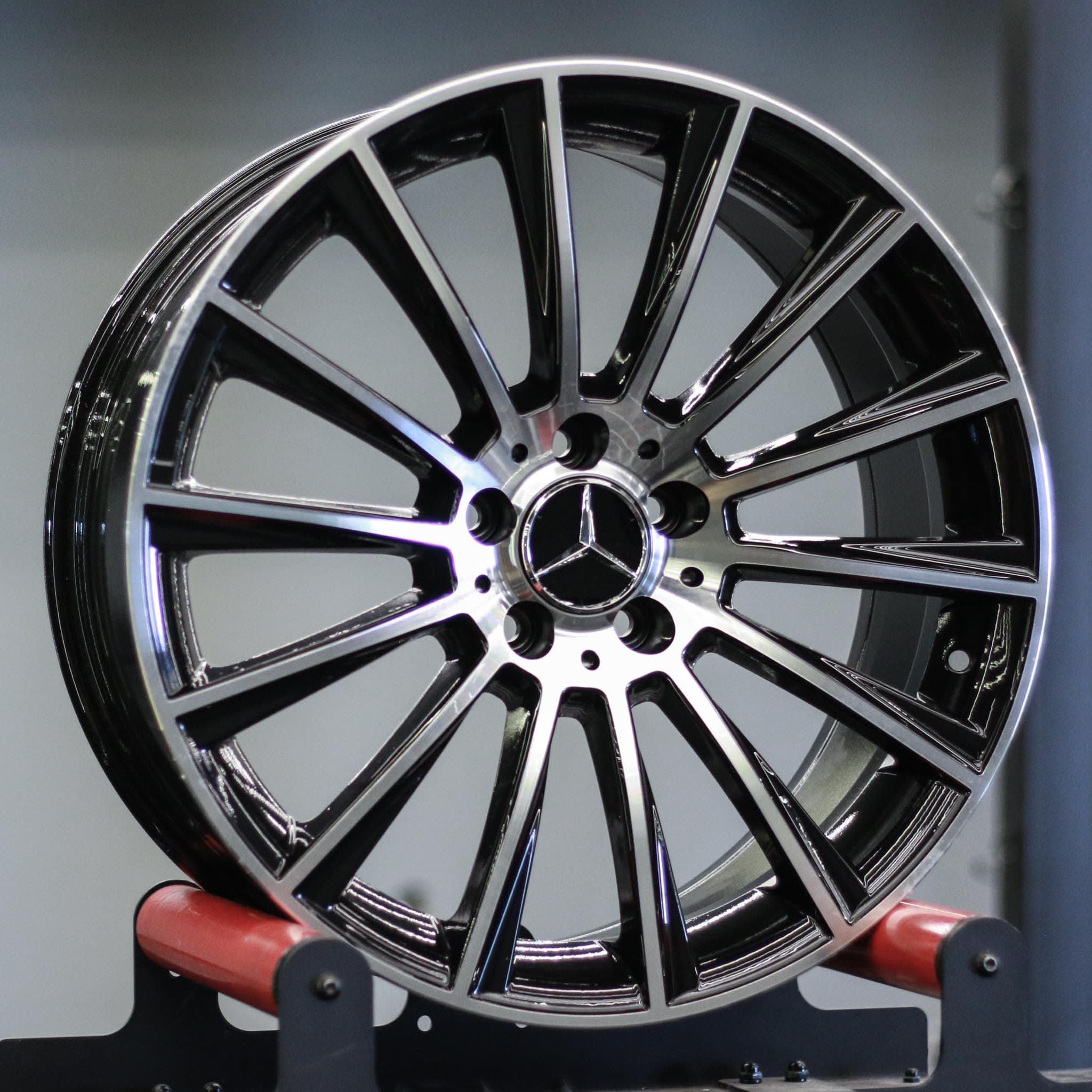 W813 19" MERCEDES BENZ 5X112