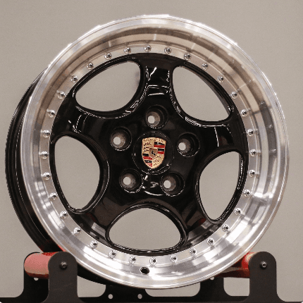 8M55 18" PORSCHE 5X130